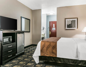 Day room at Suburban Studios Mason Hwy-42.