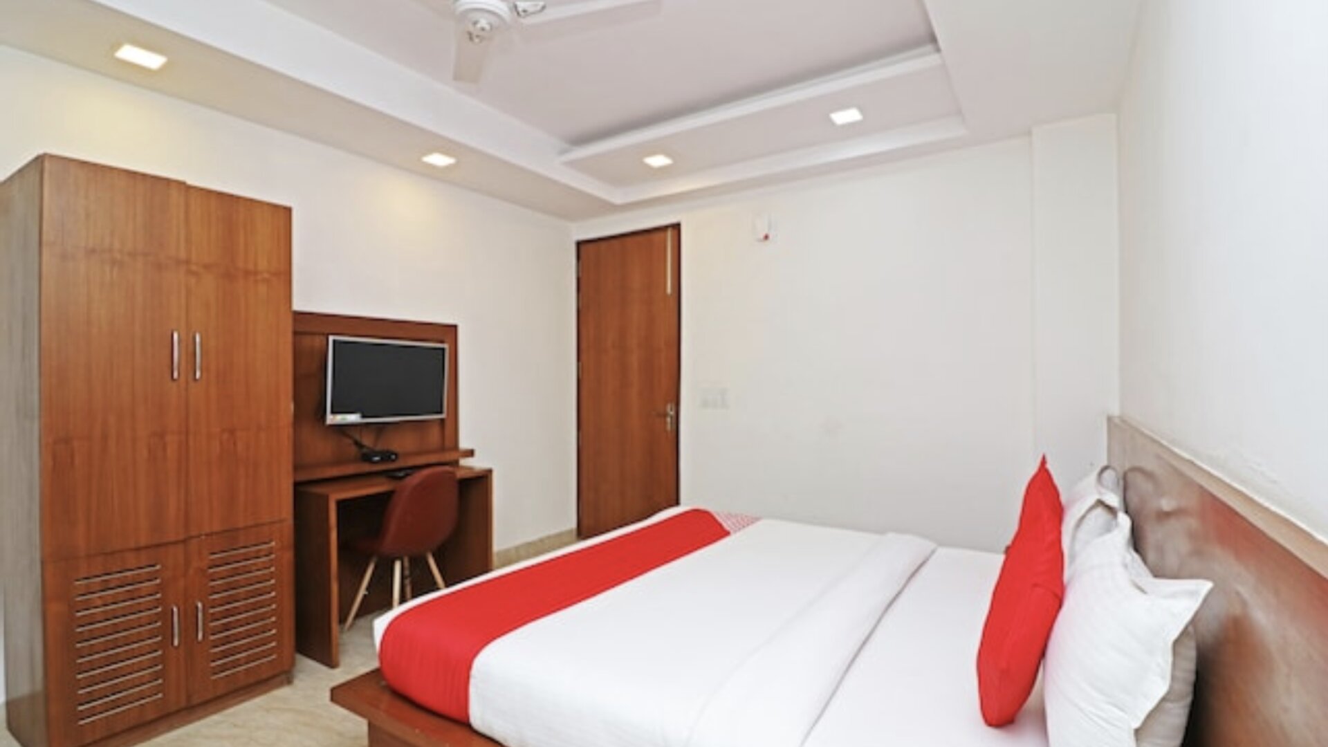 OYO 45652 Grand Oyster Homestay