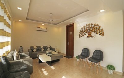 OYO 45652 Grand Oyster Homestay