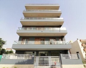 OYO 45652 Grand Oyster Homestay