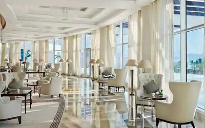 Elegant cafe perfect as workspace at the Waldorf Astoria Dubai Palm Jumeirah.