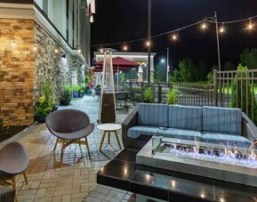Beautiful rooftop patio suitable as workspace at the Hampton Inn Madison, OH.