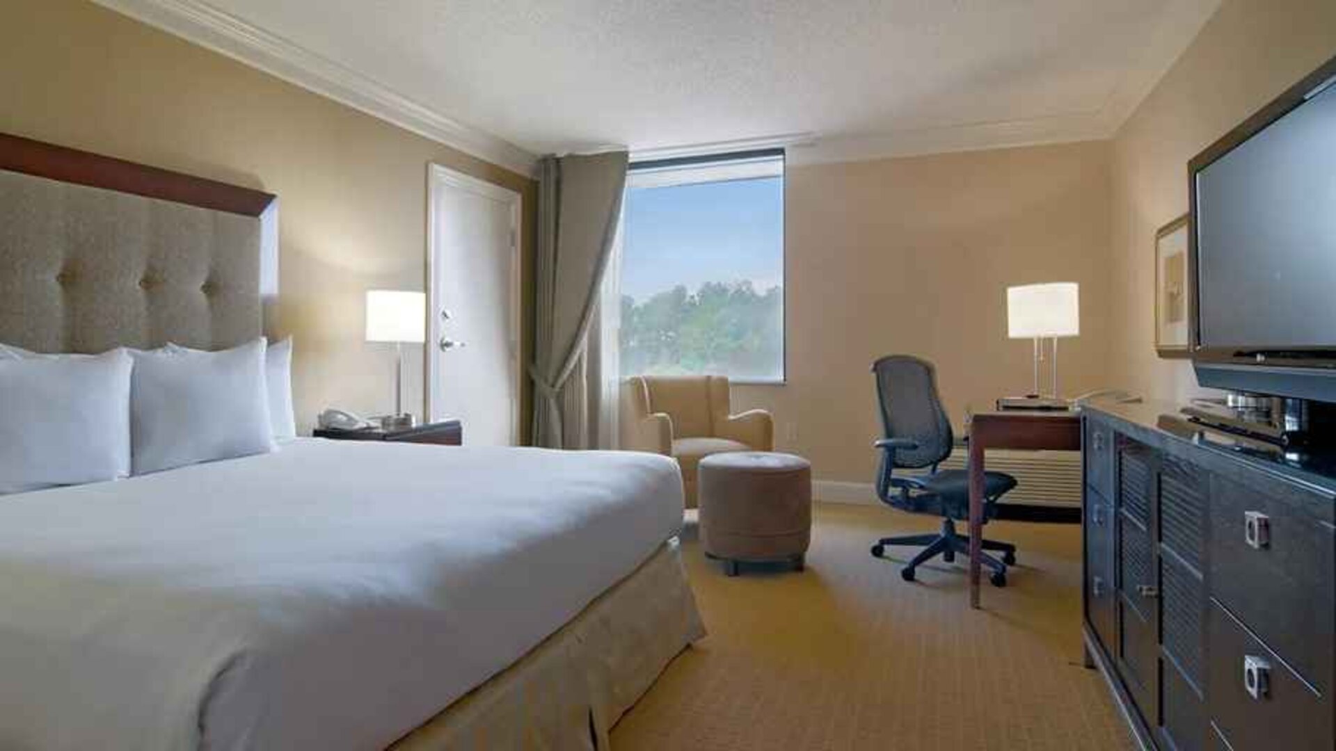 Hilton Raleigh North Hills