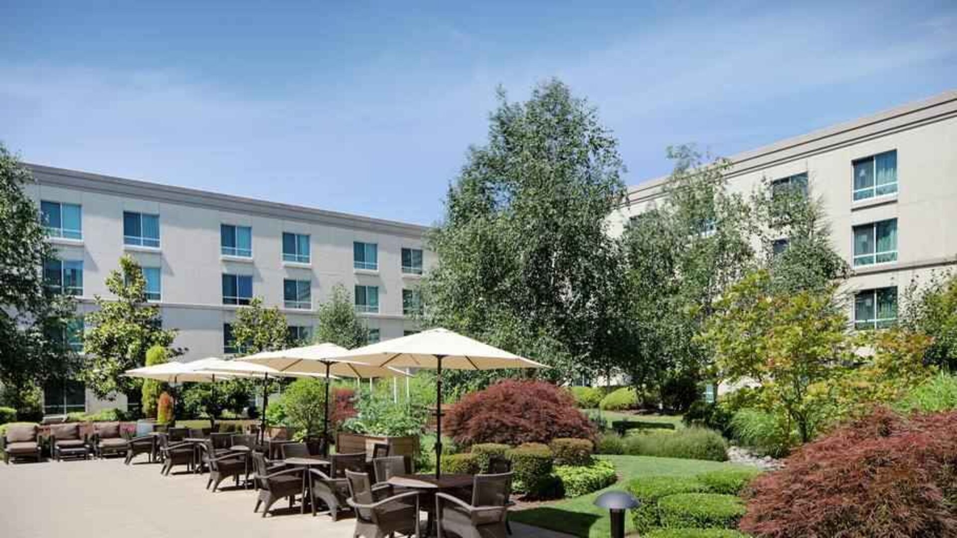 Beautiful courtyard perfect as workspace at the Hilton Seattle Airport & Conference Center.