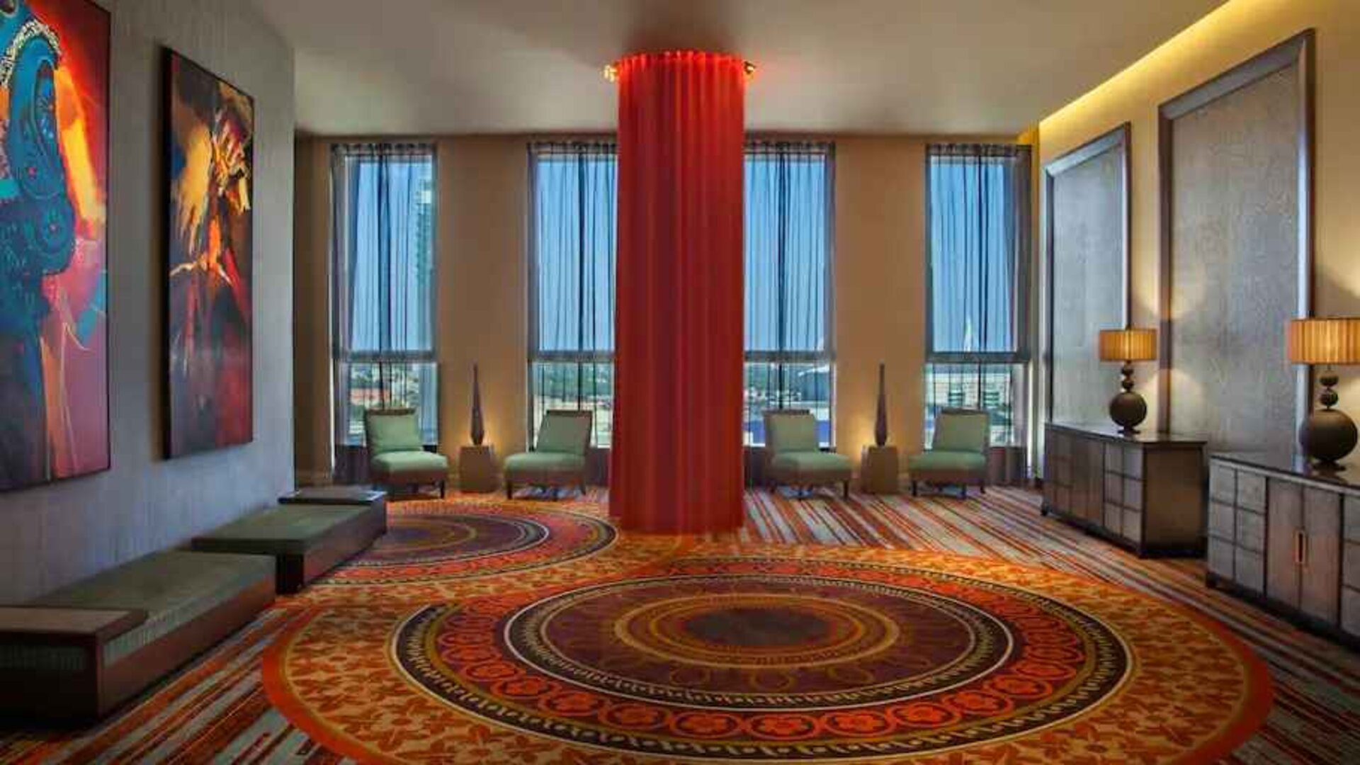 Elegant lobby area perfect as workspace at the Hilton Palacio del Rio.