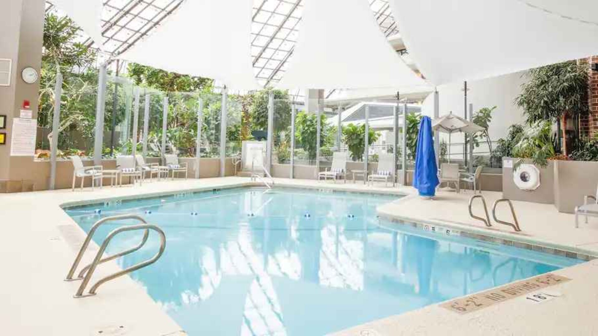 Beautiful and bright indoor pool at the DoubleTree by Hilton Rochester.