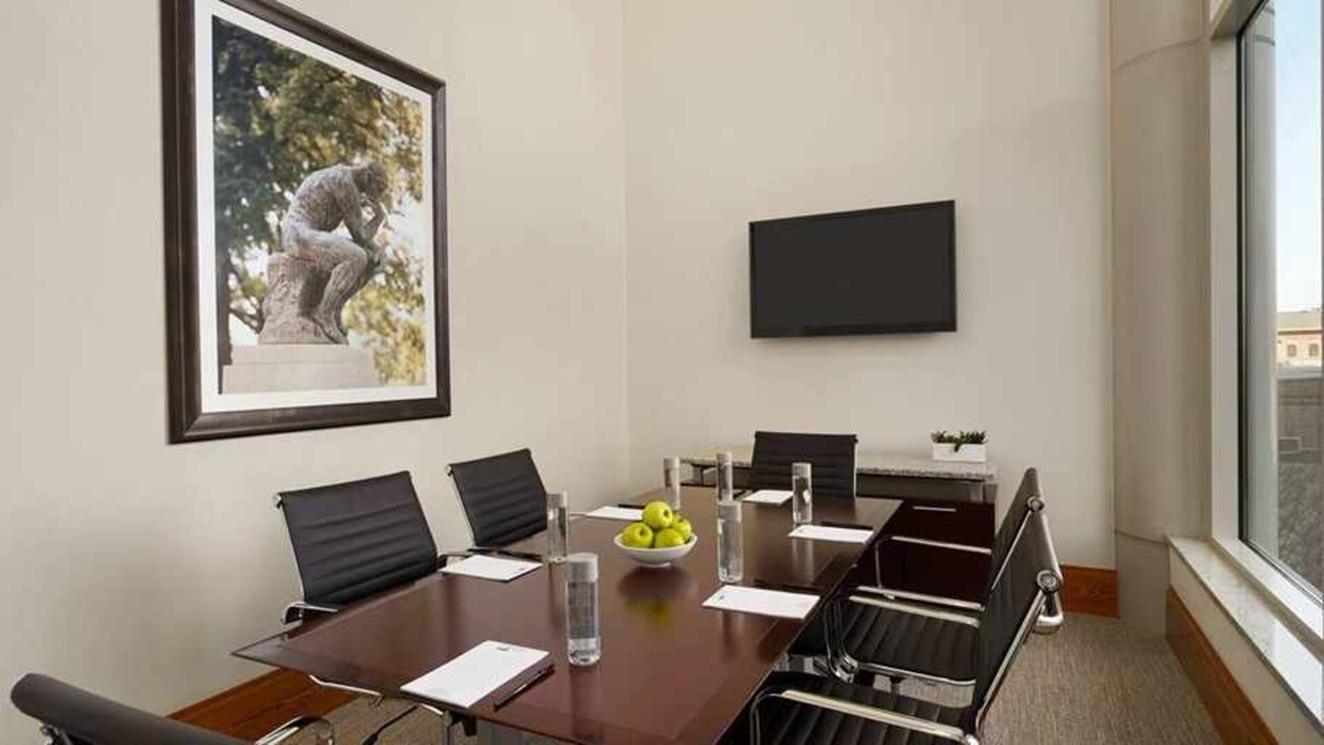 Professional and bright-lit meeting room ideal for all business meetings at Homewood Suites by Hilton University City Philadelphia, PA.