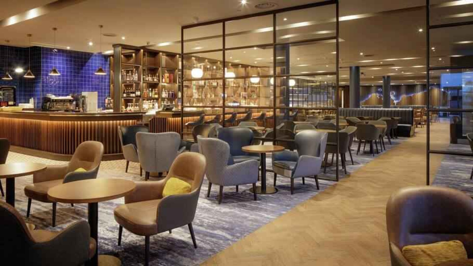 Elegant dining area perfect for co-working at the Hilton Dublin Airport.