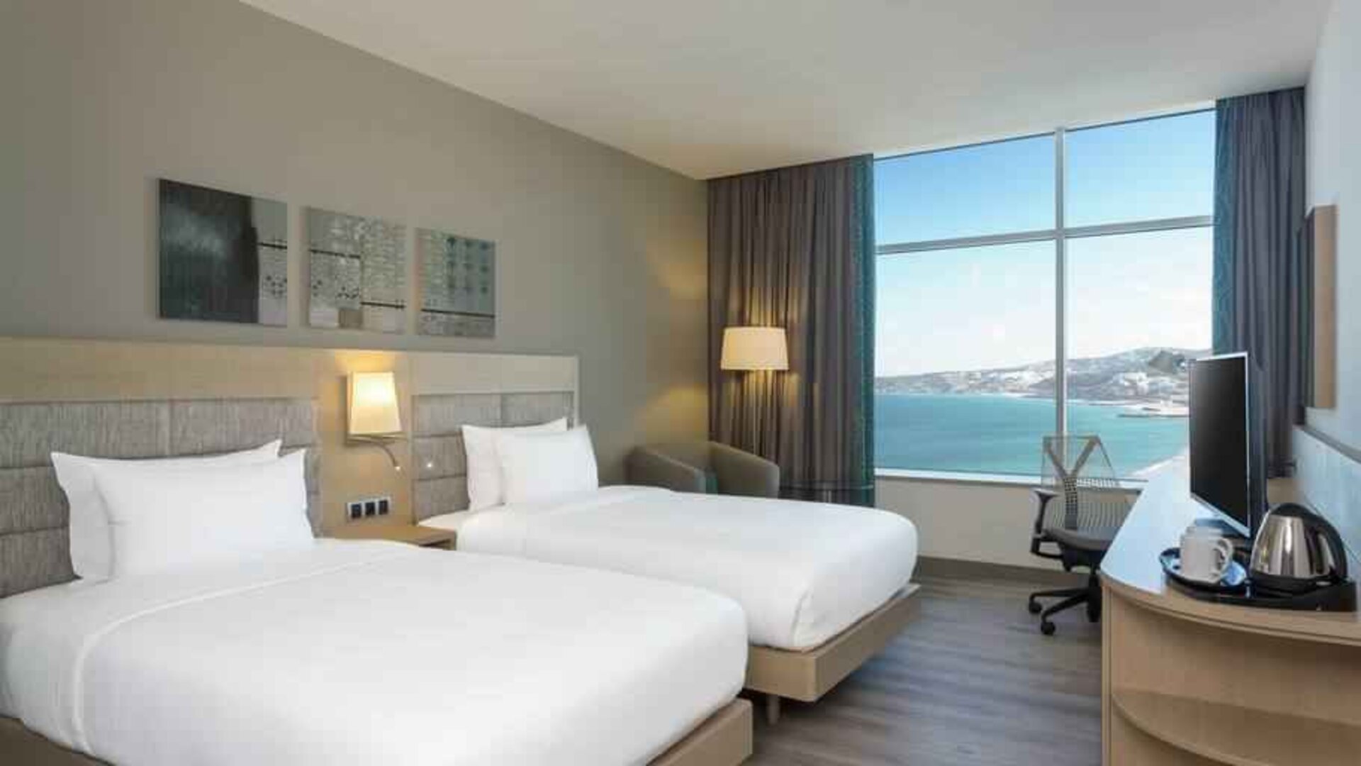 Twin room with ocean view at the Hilton Garden Inn Tanger City Center.