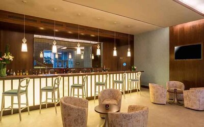 Hotel workspace along the bar at the Hilton Garden Inn Tanger City Center.