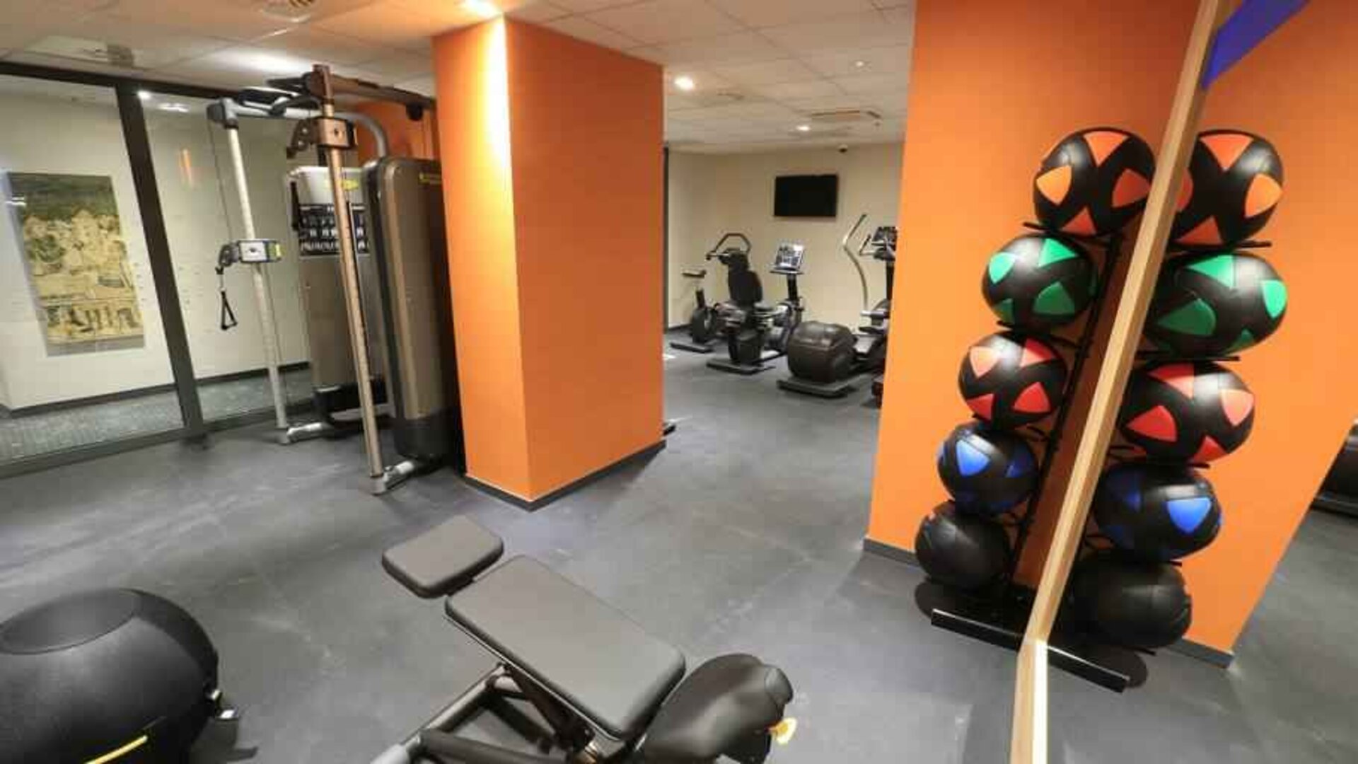 Fitness center at the Hampton by Hilton Gdansk Old Town.