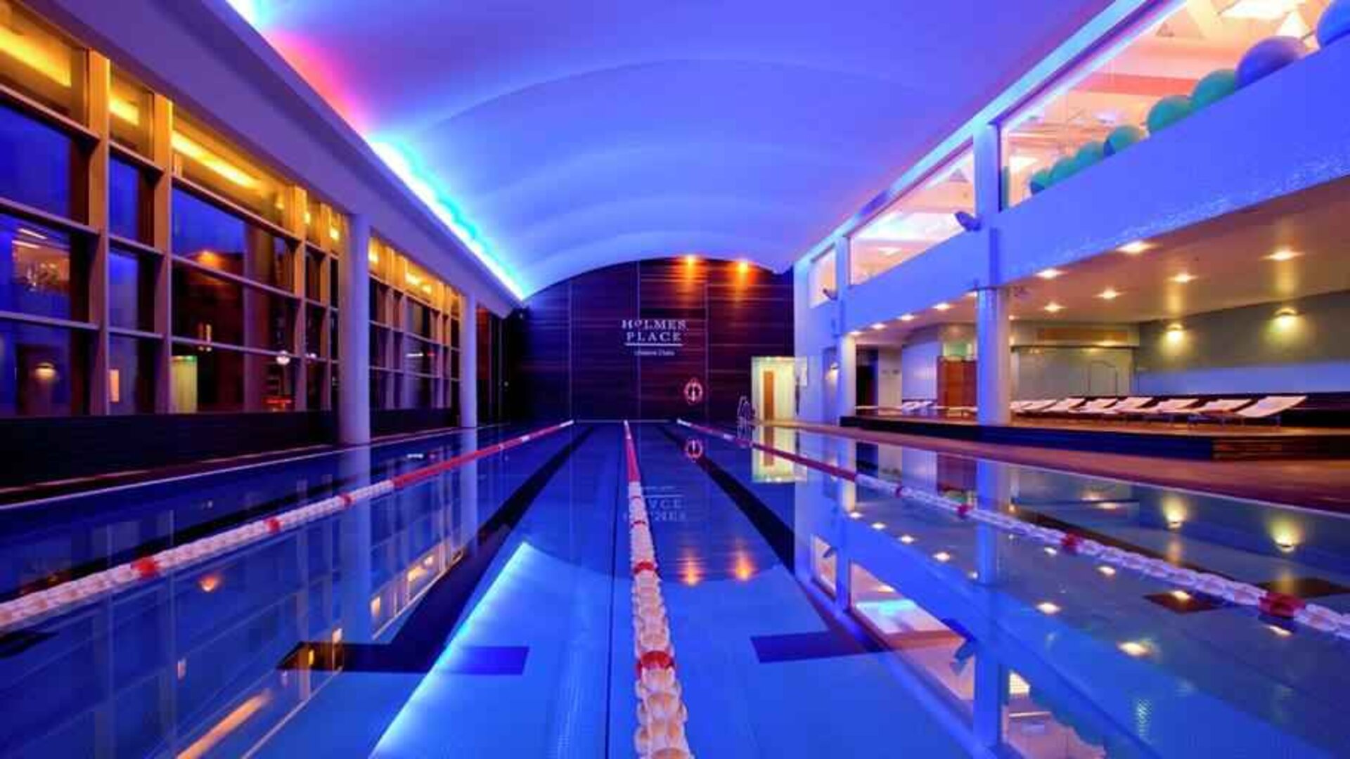 Indoor swimming pool at the Hilton Warsaw City.