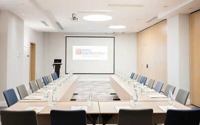 professional meeting room ideal for all business meetings at Hilton Garden Inn Bucharest Old Town.