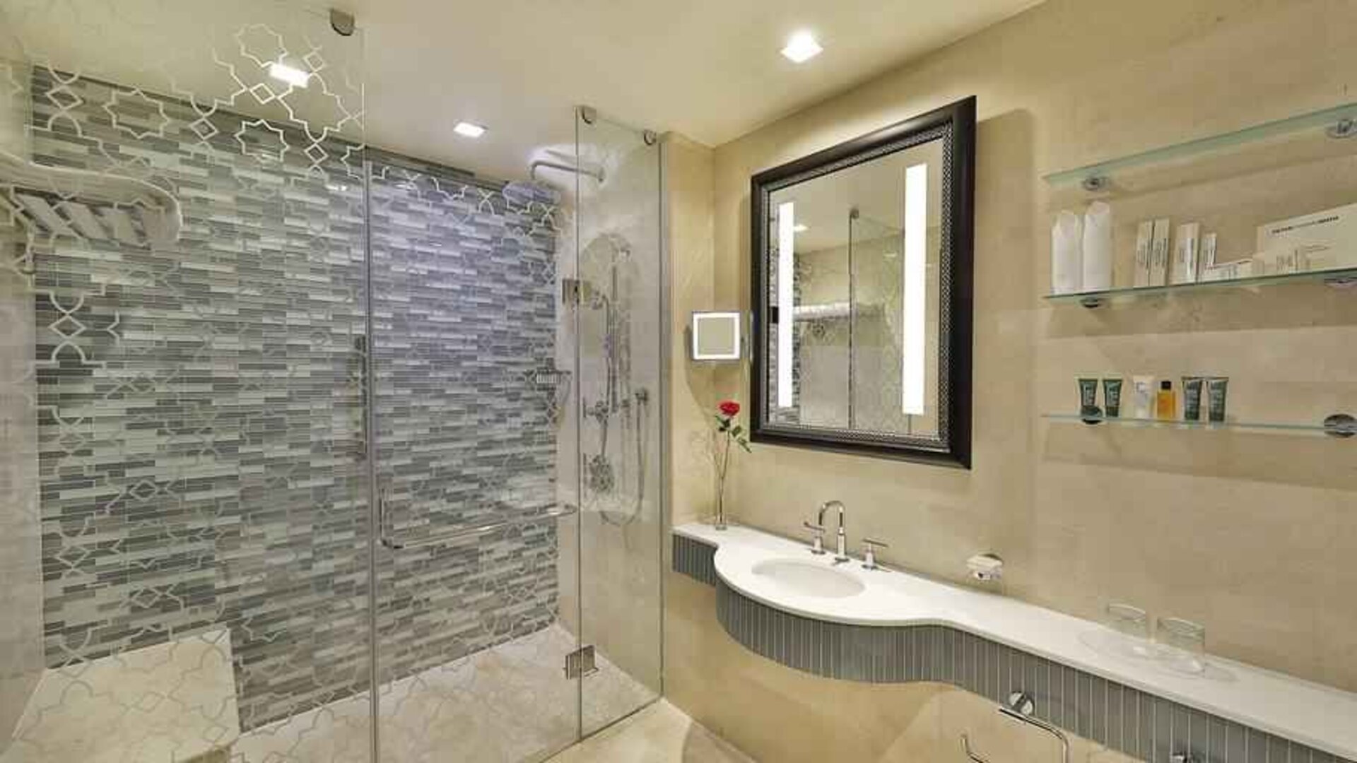 Guest bathroom at the Hilton Suites Makkah.