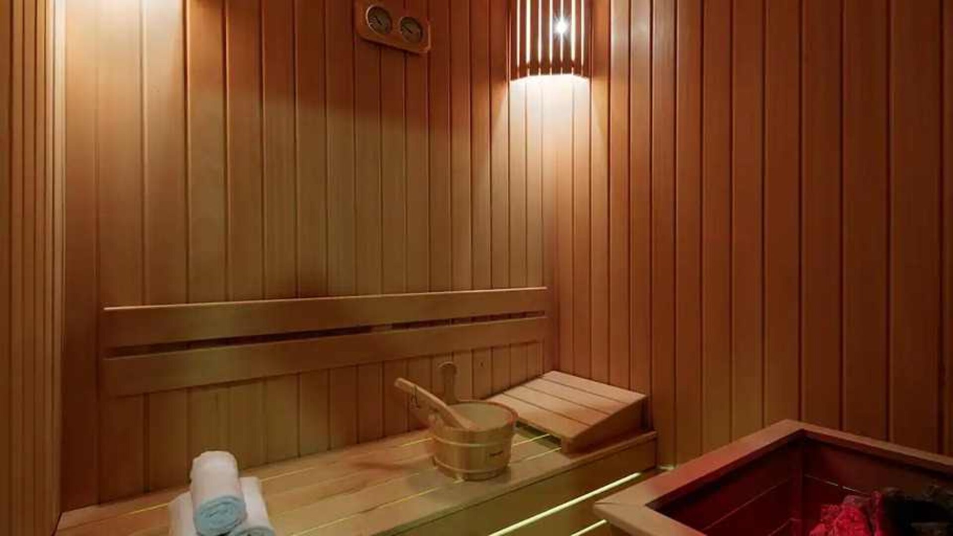 hot suana and spa available at Hilton Garden Inn Istanbul Ataturk Airport.