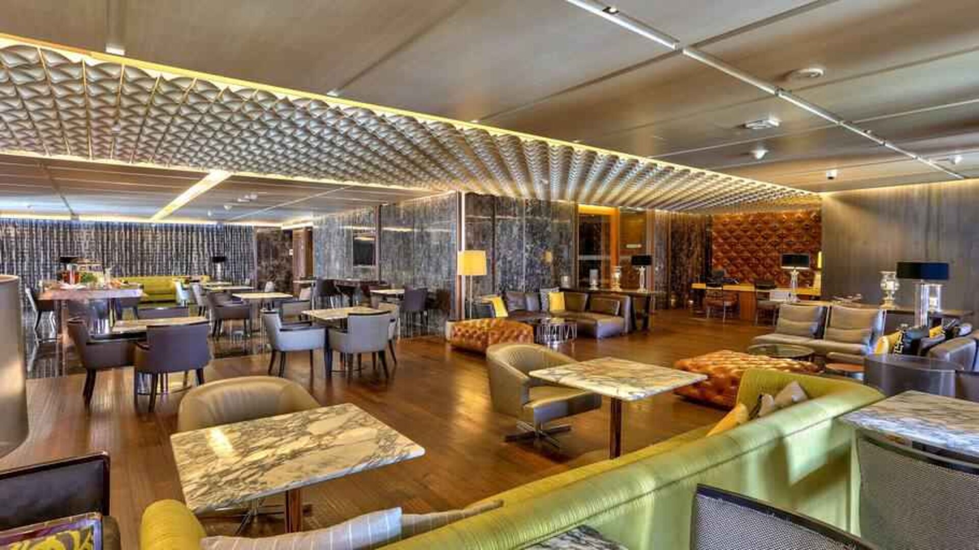 Hotel workspace at the Hilton Sukhumvit Bangkok.