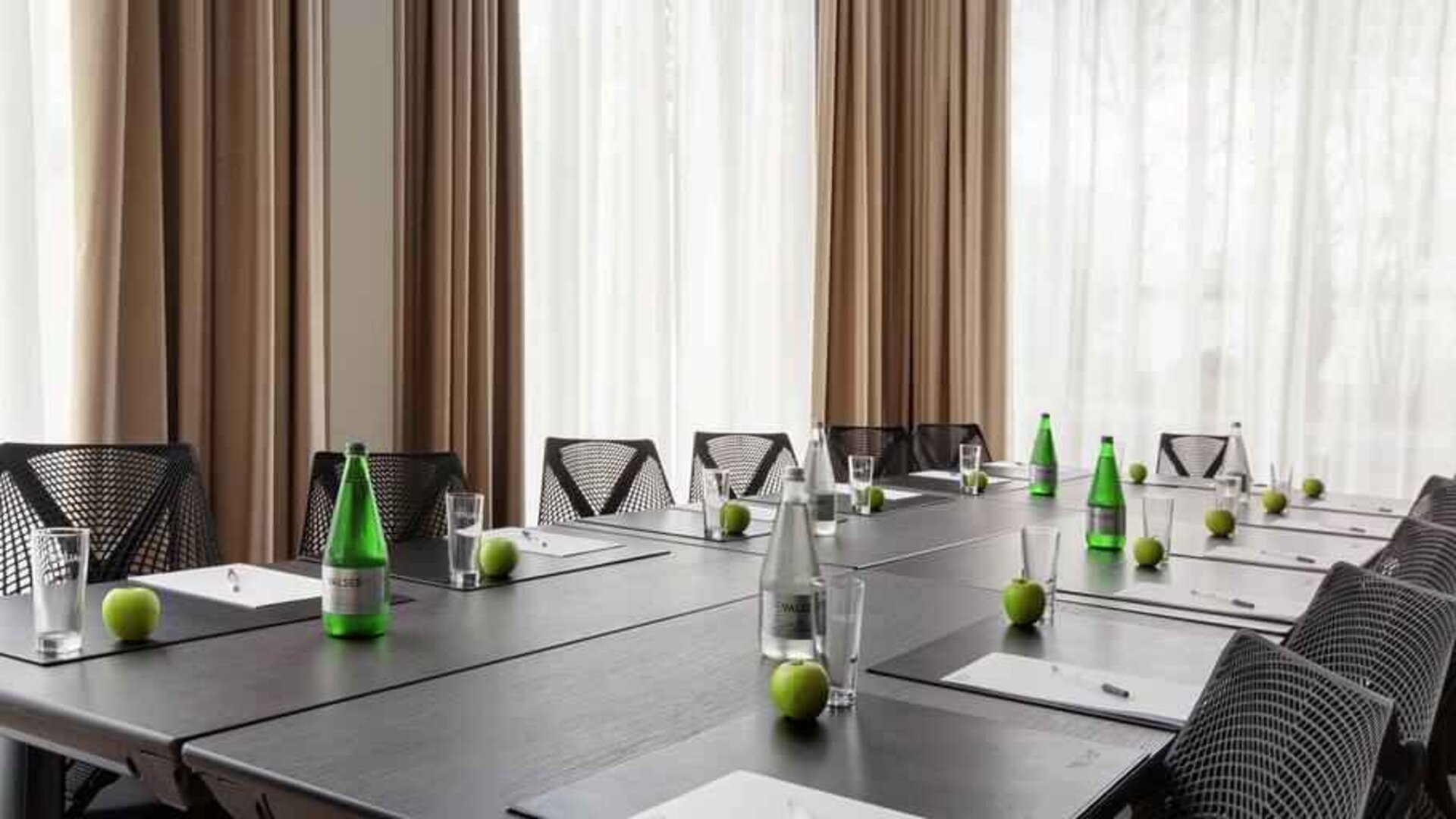 Meeting room at the Hilton Garden Inn Zurich Limmattal.