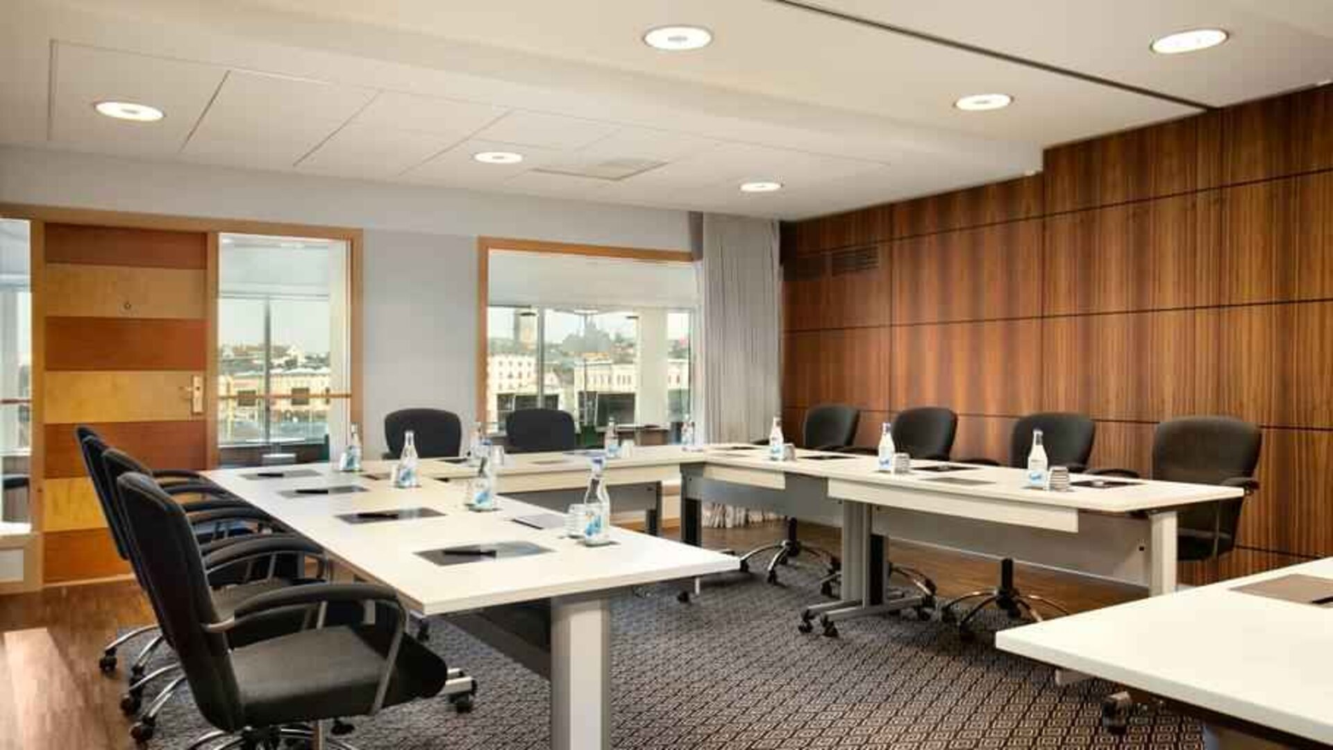 Meeting room with u shape table at the Hilton Stockholm Slussen.