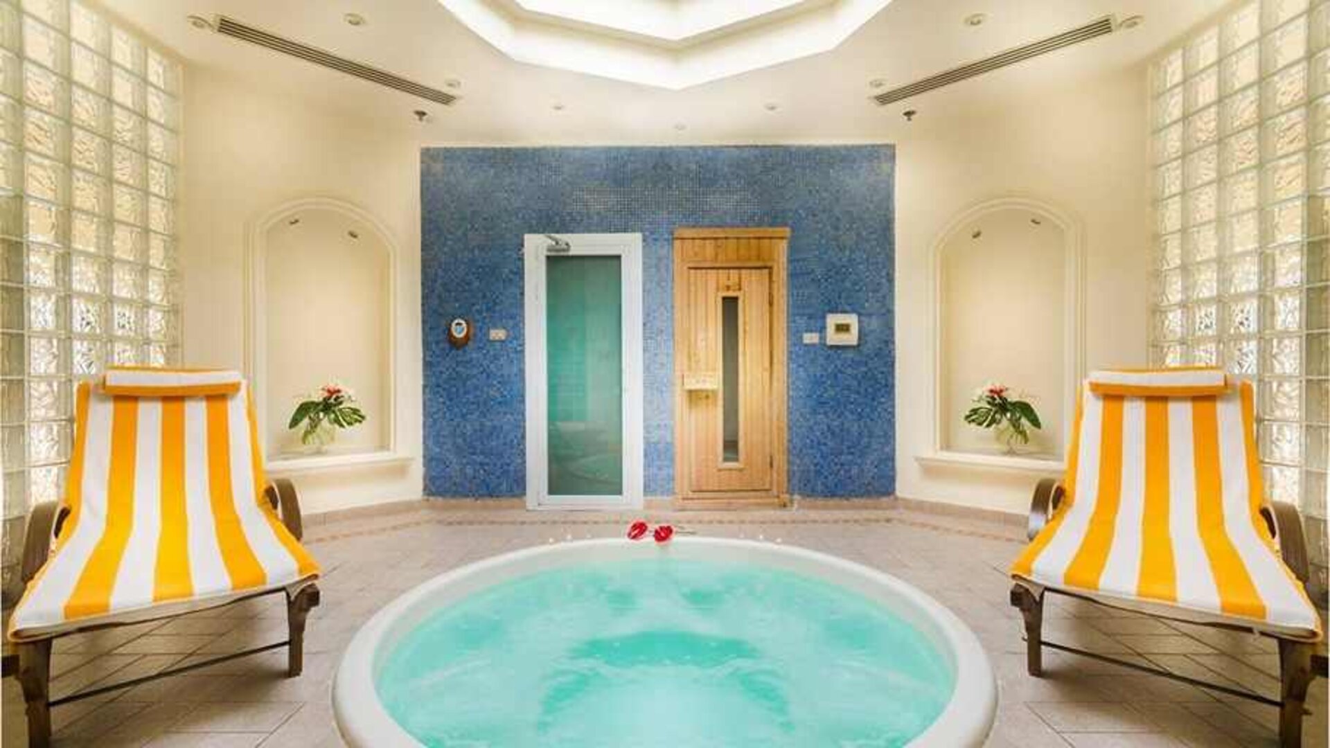 Hilton Alexandria Green Plaza