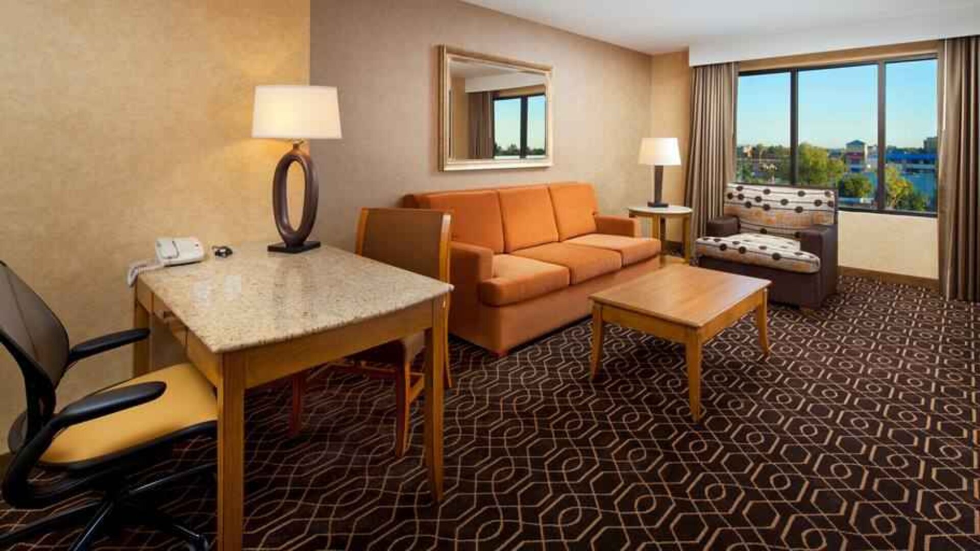 DoubleTree Suites By Hilton Anaheim Resort-Convention Center