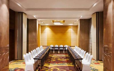 Meeting room at the Hilton Garden Inn Lucknow.