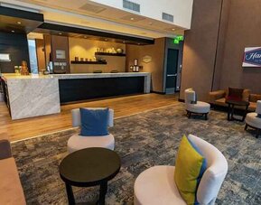 Lobby workspace at the Hampton by Hilton Antofagasta.