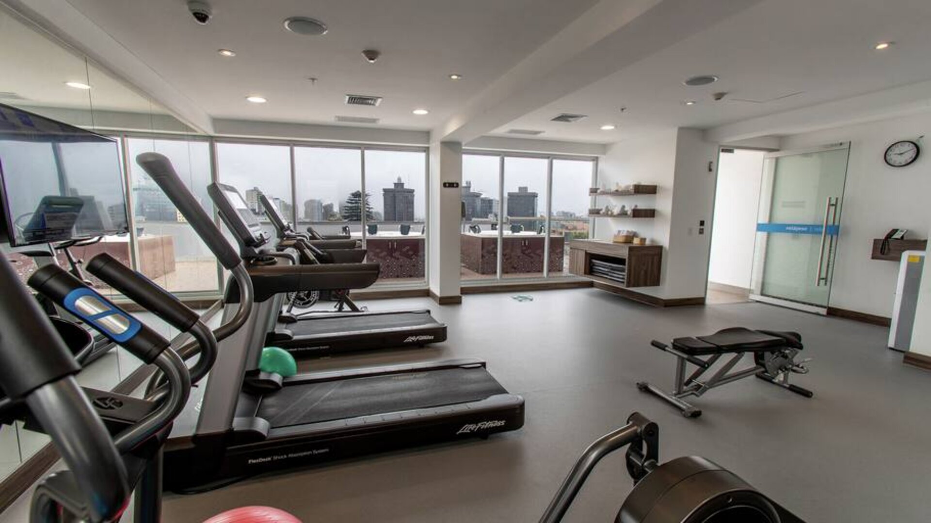 Fitness center at the Hampton by Hilton Lima San Isidro.
