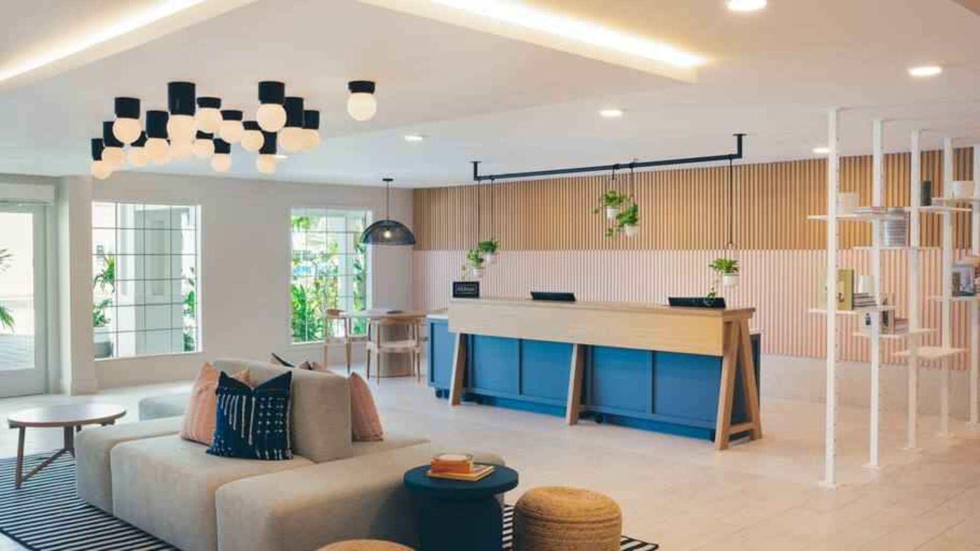 Lobby workspace at the Hampton By Hilton Grand Cayman.