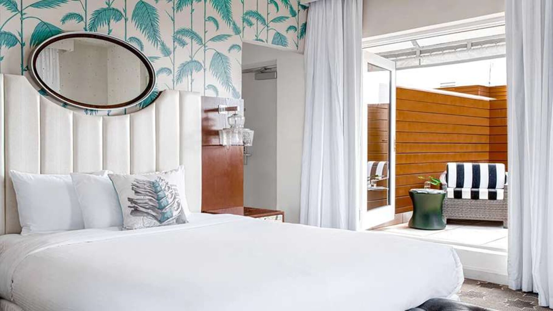 Hotel room with private balcony at Winter Haven, Autograph Collection.