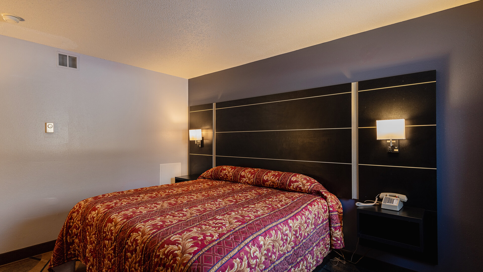 Coratel Inn & Suites By Jasper Hastings