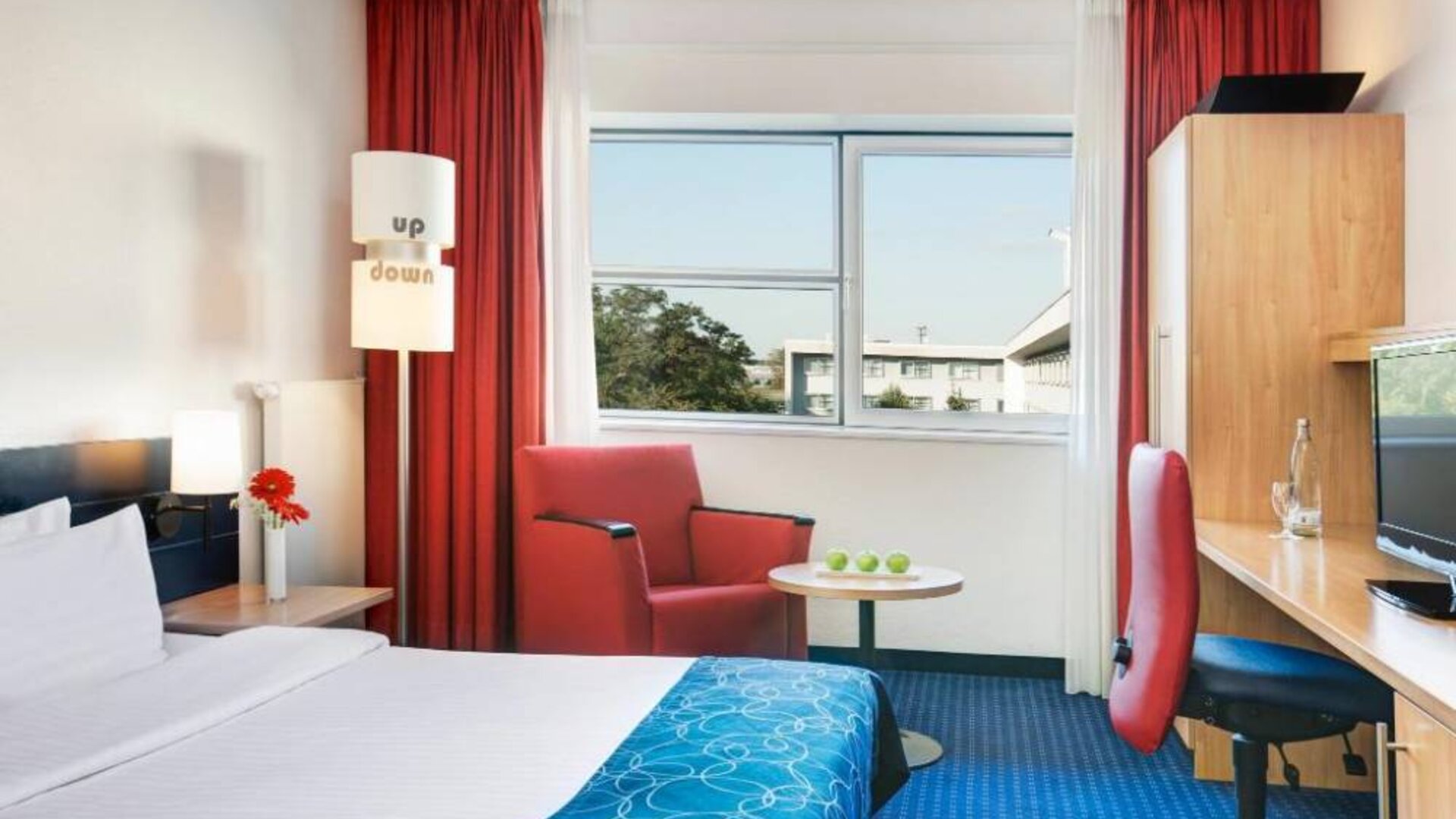 Intercity Hotel Frankfurt Airport