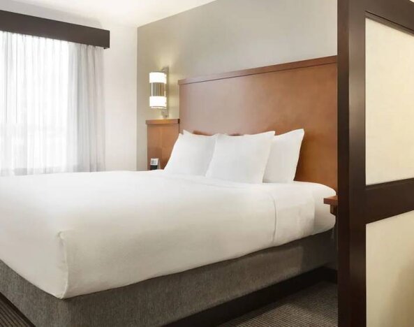 Day use room with natural light at Hyatt Place Portland Airport At Cascade Station.