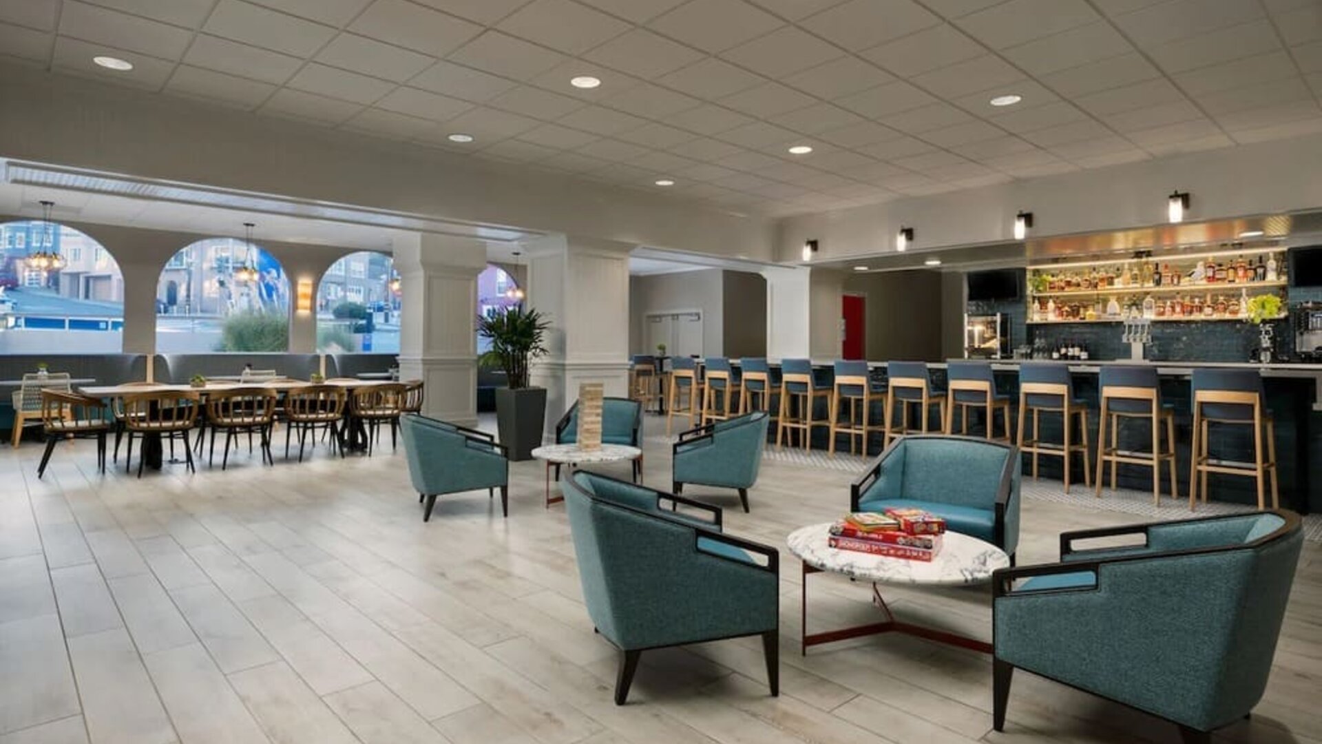 Comfortable lounge and coworking space at Hotel Caza.