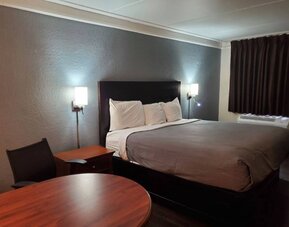 Day use room at Relax Inn.