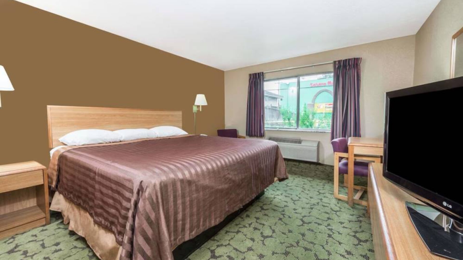 Travelodge By Wyndham Bloomington