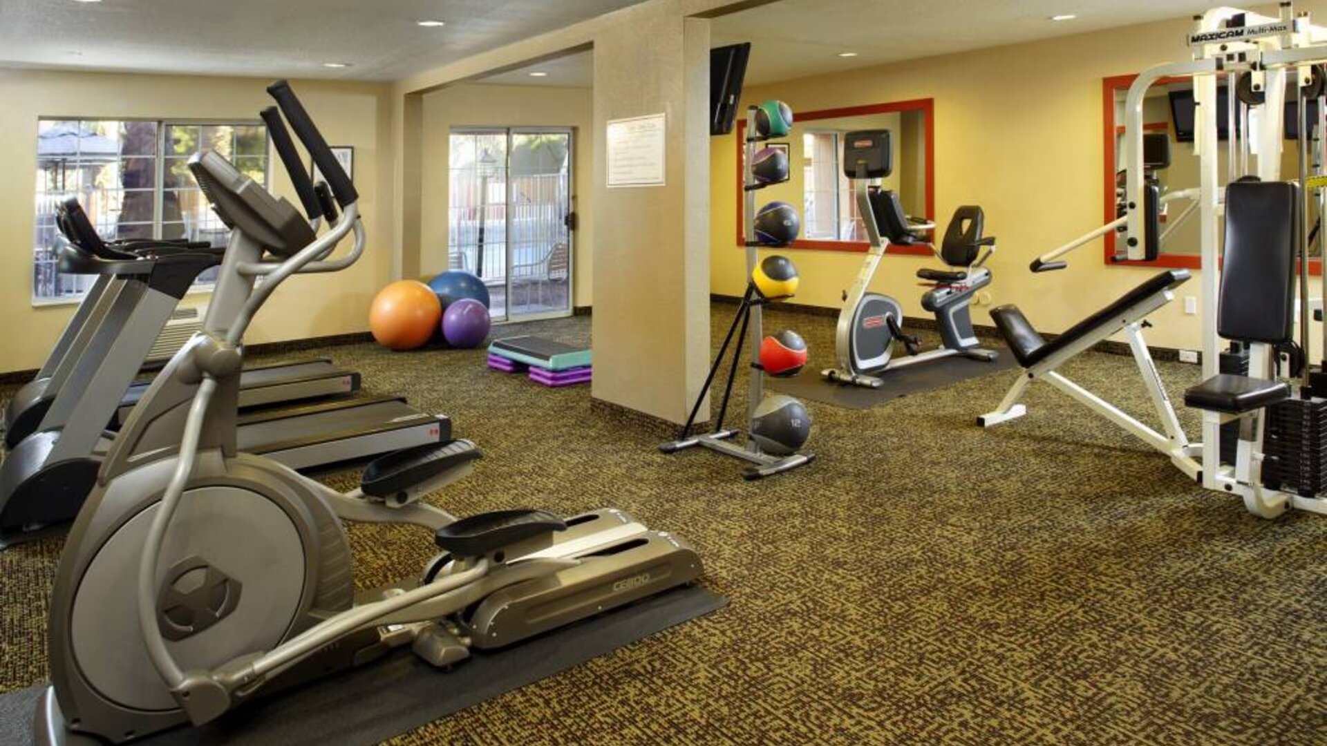 Holiday Inn Express & Suites Scottsdale - Old Town