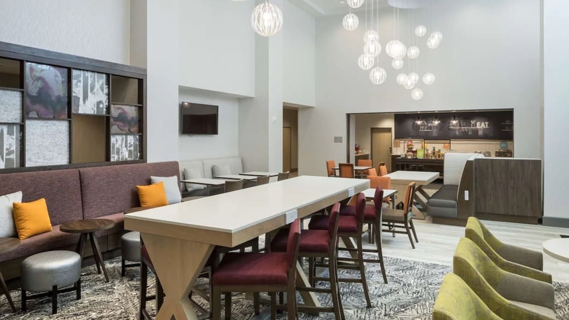 Dedicated work space at Hampton Inn & Suites Cape Canaveral Cruise Port.