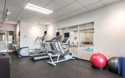 Fitness center available at Park Manor Hotel.