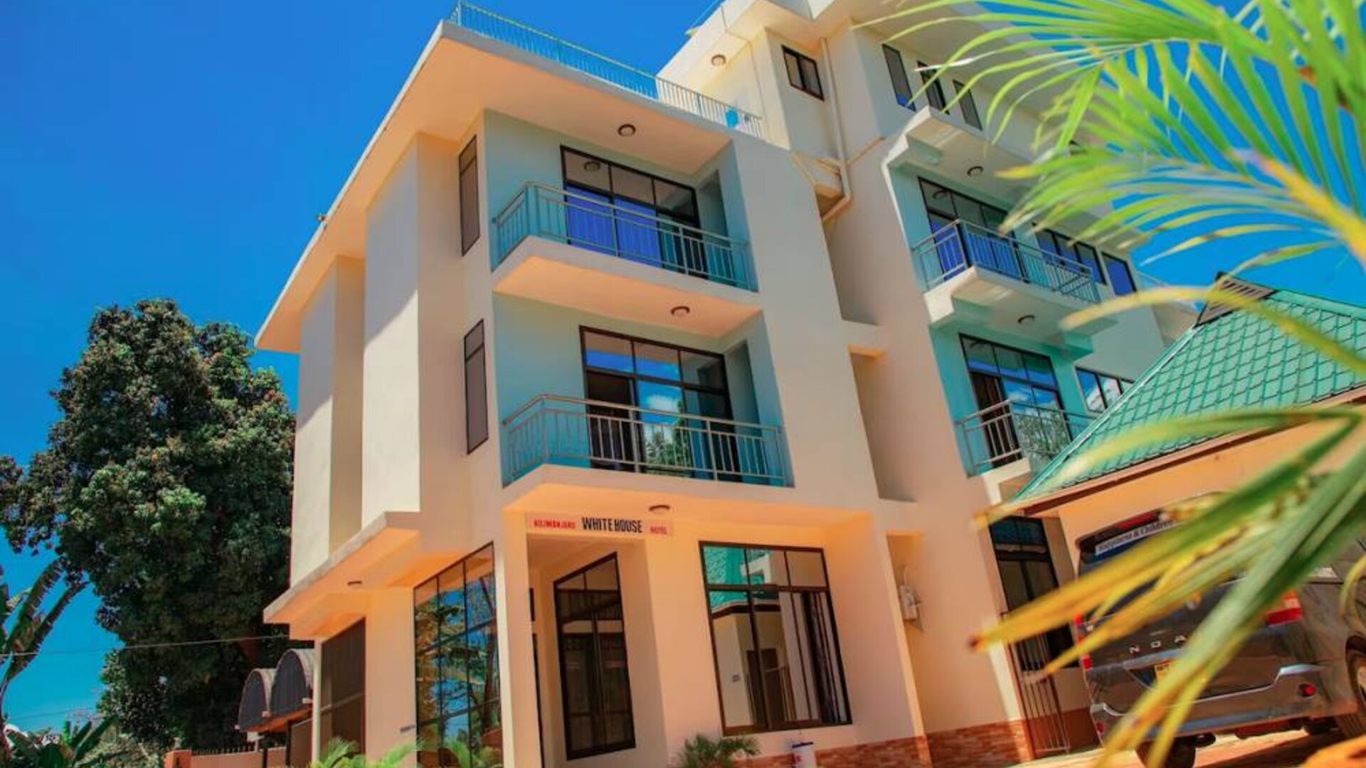 Kilimanjaro White House Hotel