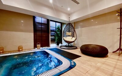 Hot tub and spa available at Millennium Hotel Doha.