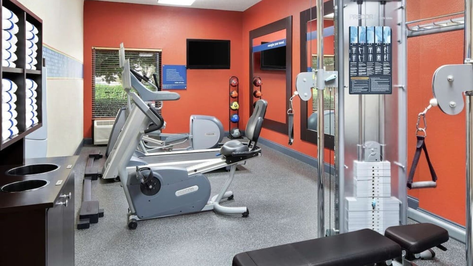 Fitness center at Hampton Inn Dallas-Irving-Las Colinas.