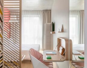 Delux king with work station at OKKO Hotels Nice Aéroport.