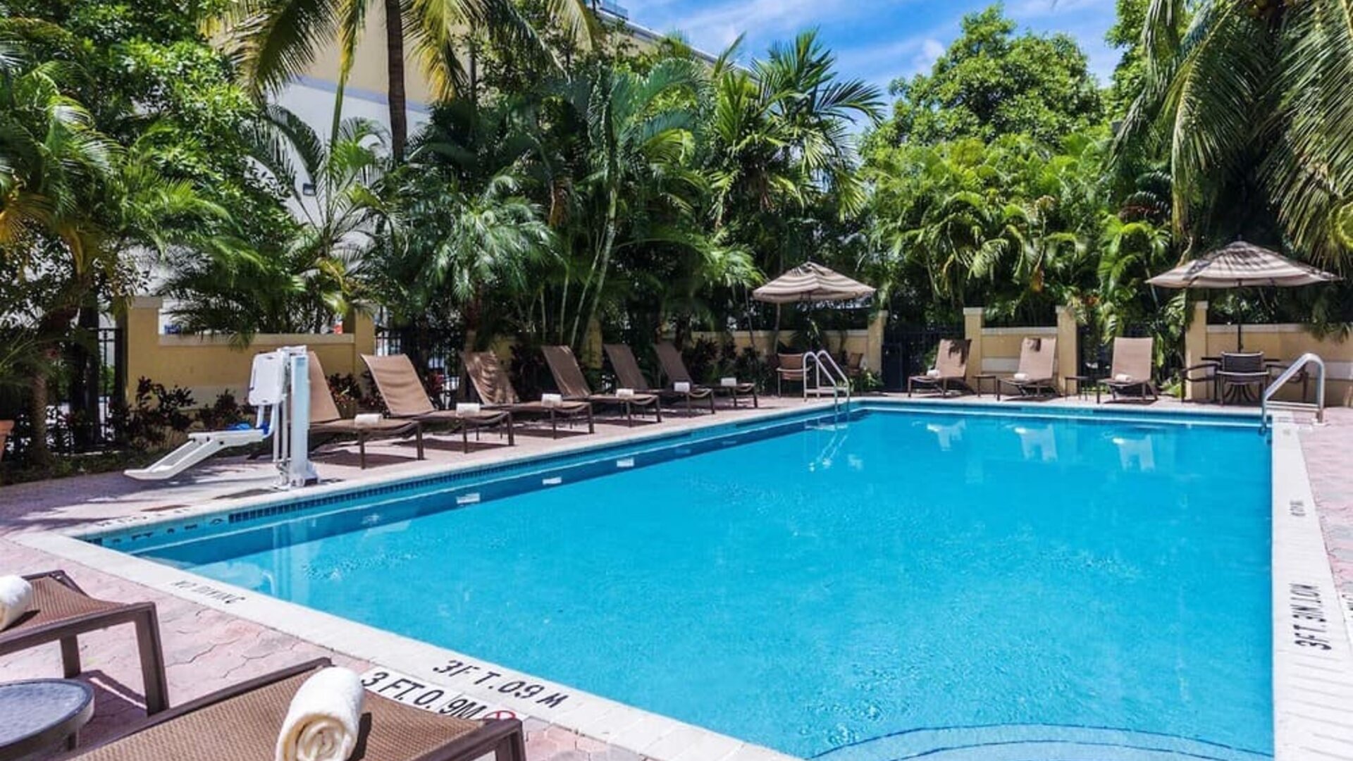 Refreshing outdoor pool at Hyatt Place Fort Lauderdale Cruise Port.