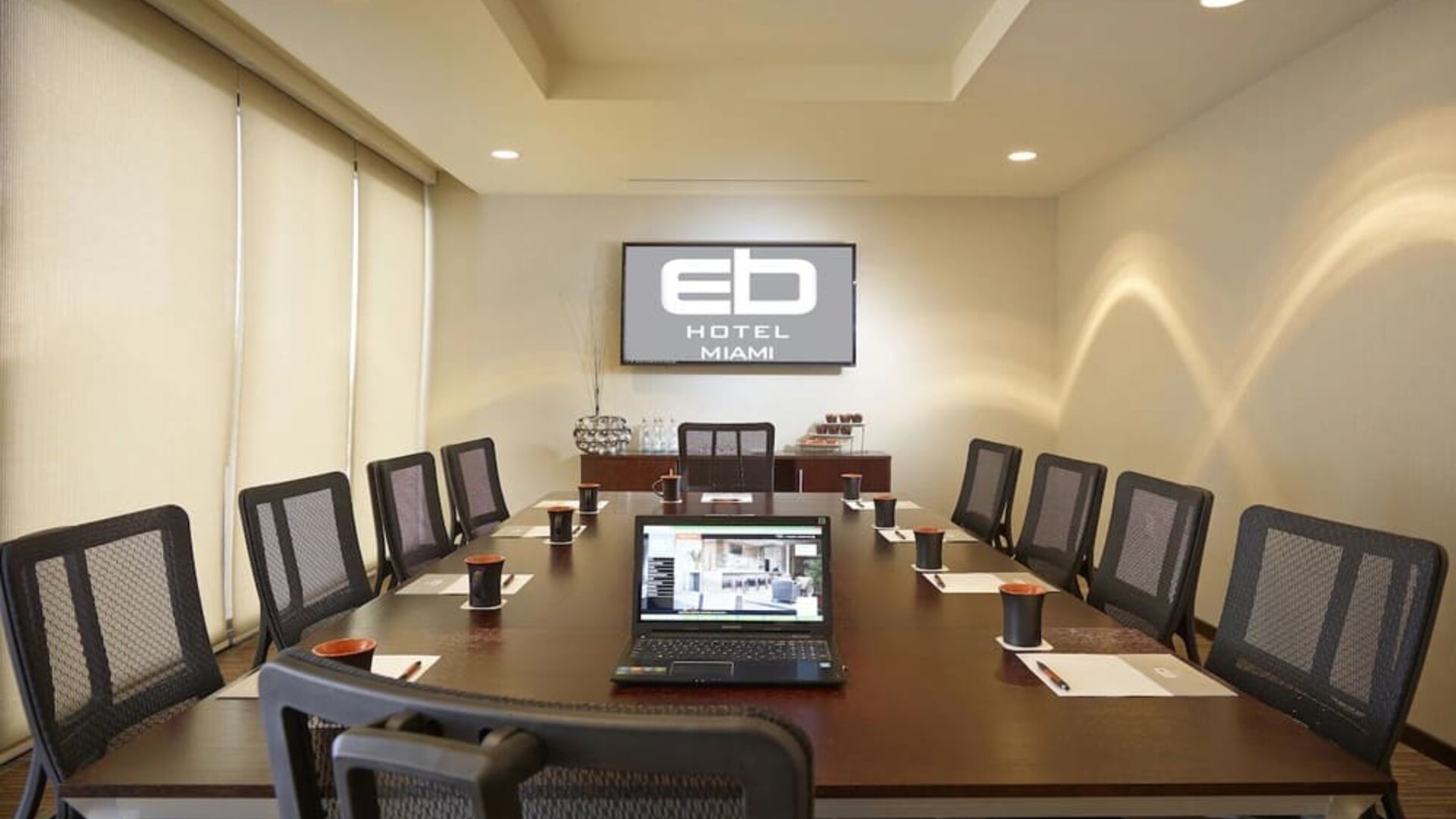 Professional meeting room at EB Hotel Miami.