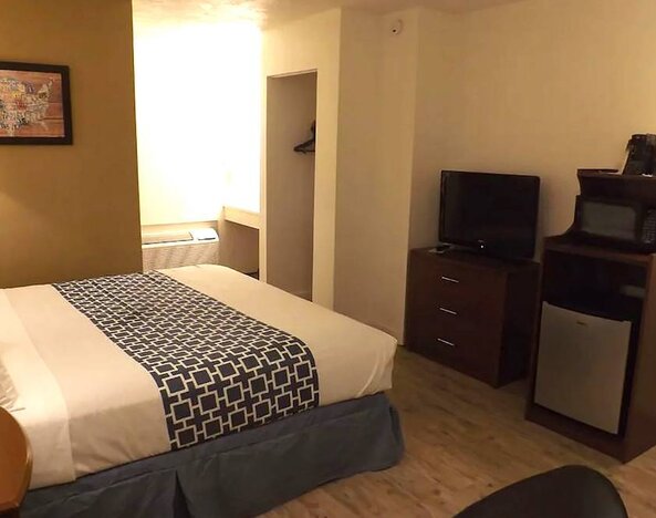 Coratel Inn & Suites By Jasper McCook