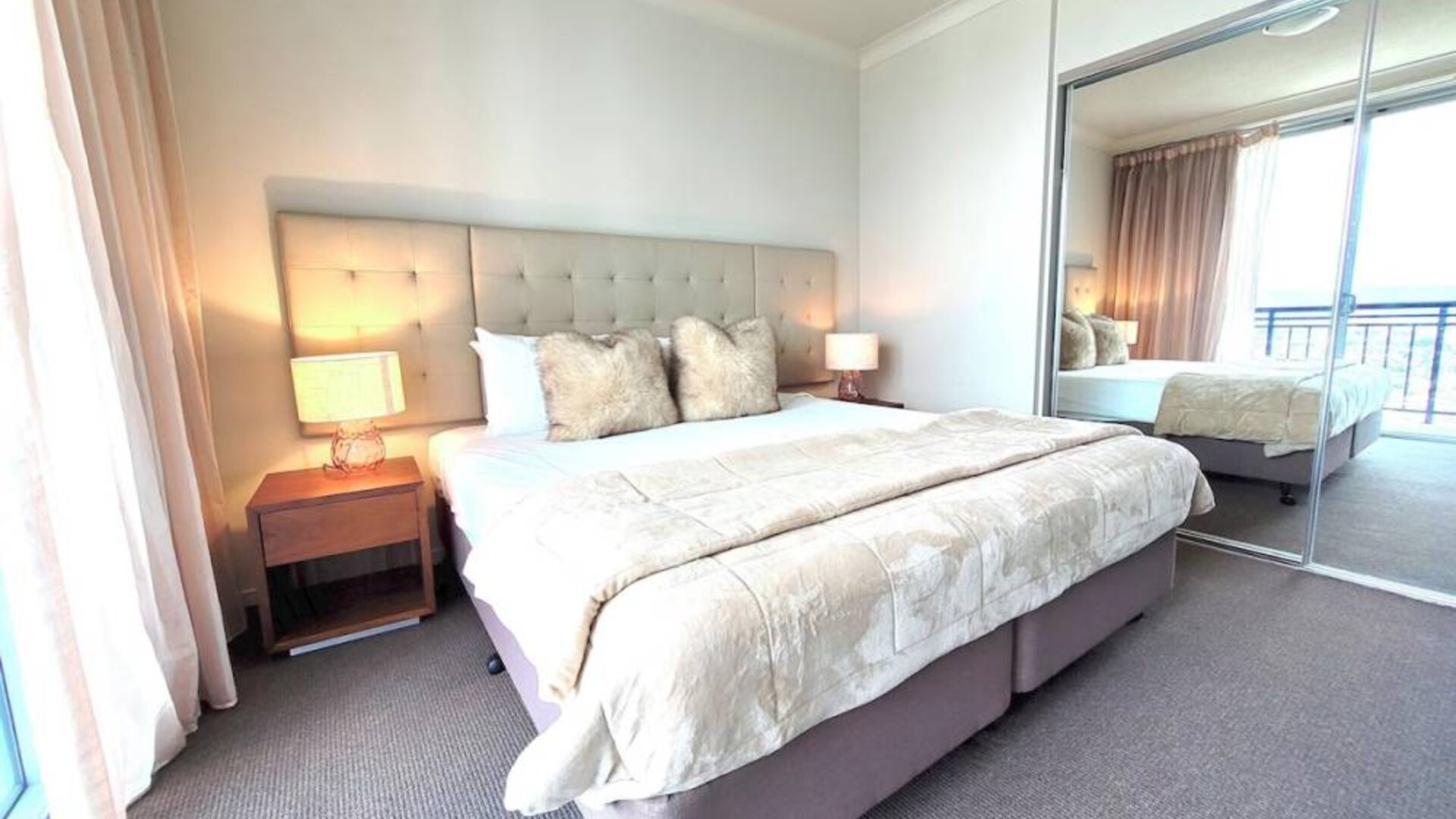 PeepSleep Chevron Towers