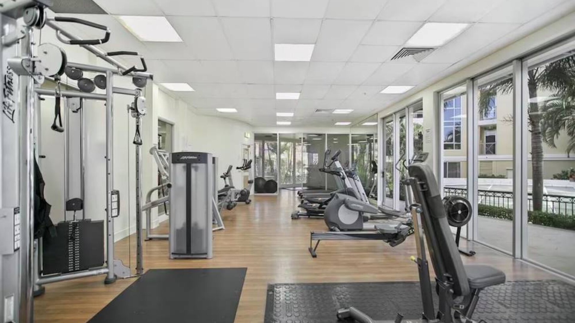 PeepSleep Chevron Towers