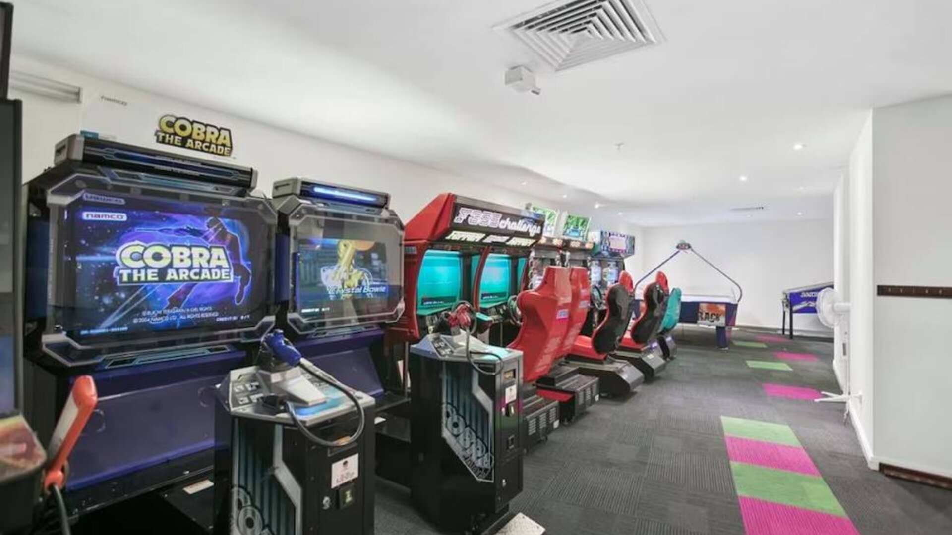 PeepSleep Chevron Towers