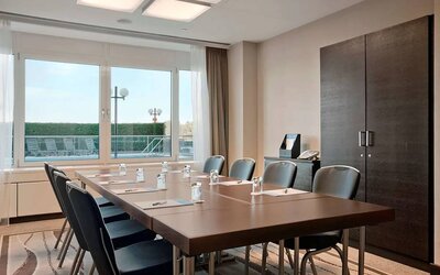 Hilton Vienna Danube Waterfront