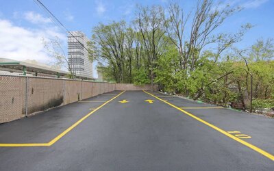 Free self parking at Hotel 365 Bronx.